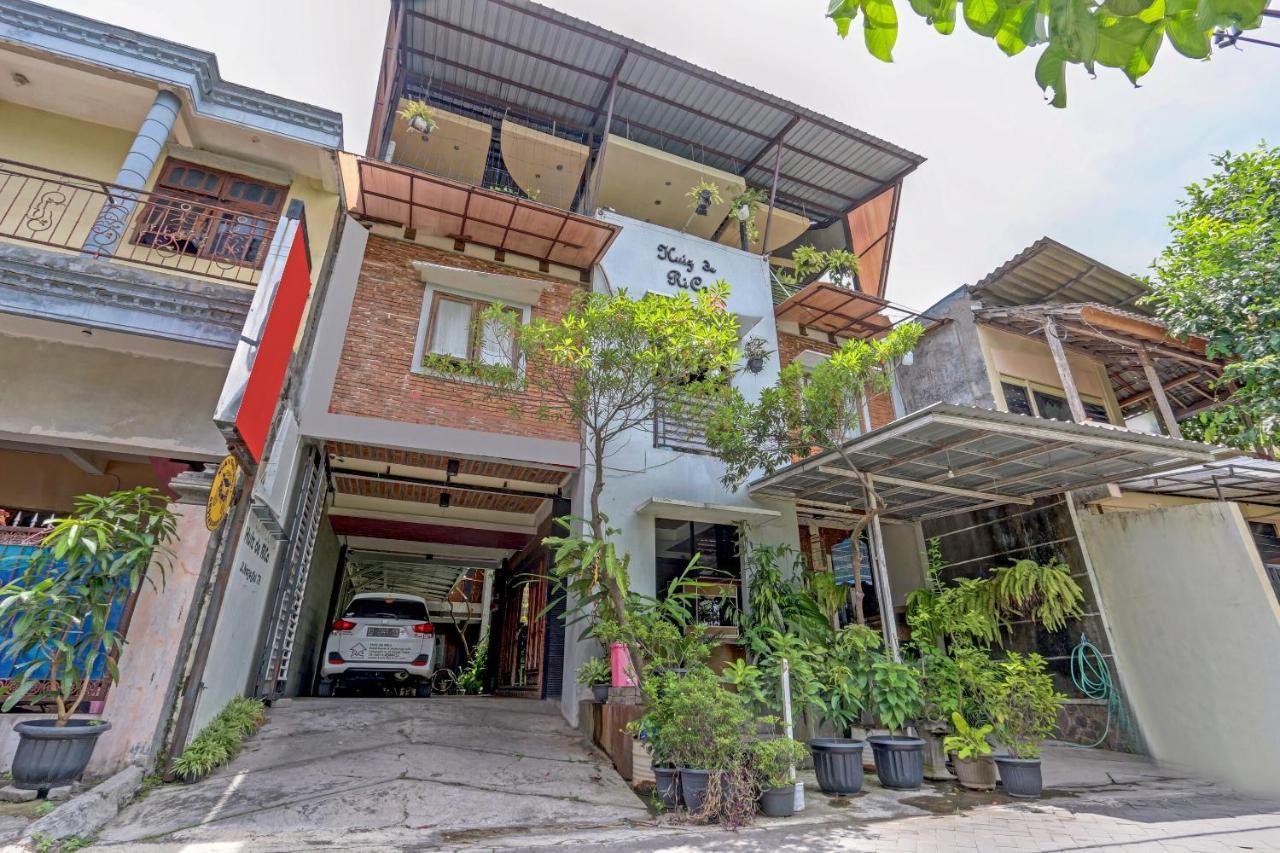 Oyo 90681 Huiz De Rico Guesthouse Syariah Pakualaman Eksteriør bilde