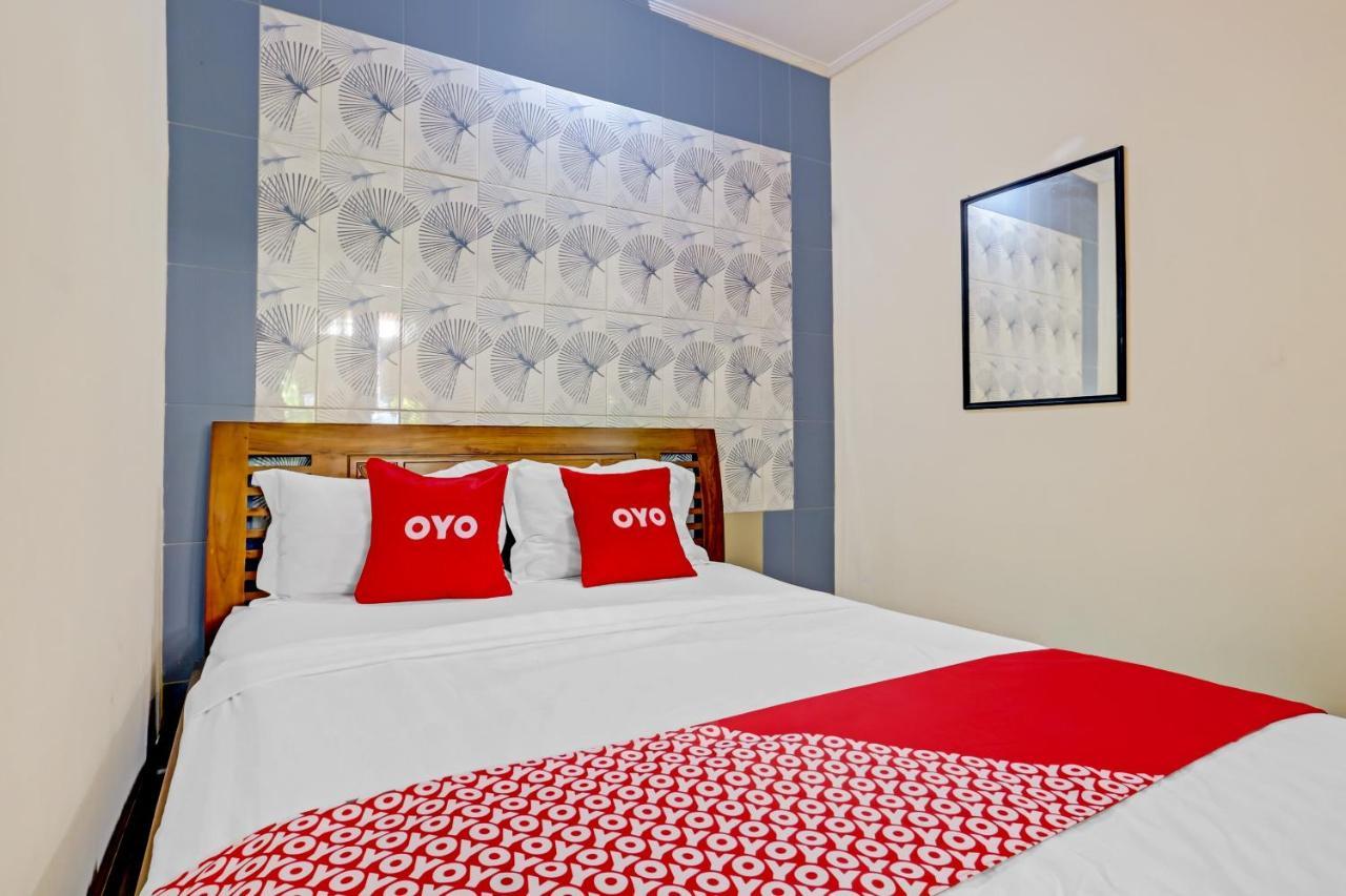 Oyo 90681 Huiz De Rico Guesthouse Syariah Pakualaman Eksteriør bilde